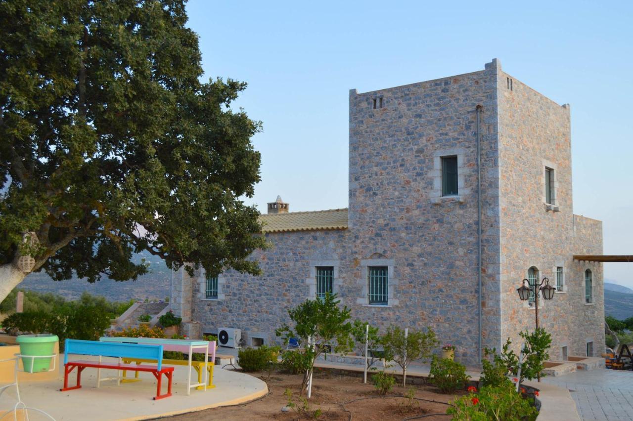 Villa Dimitra - Mani , Traditional Archontiko Diros Exterior photo